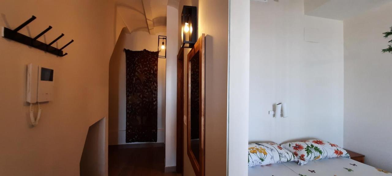 AR28-1, Coqueto apartamento en primera línea de playa Villajoyosa Exterior foto