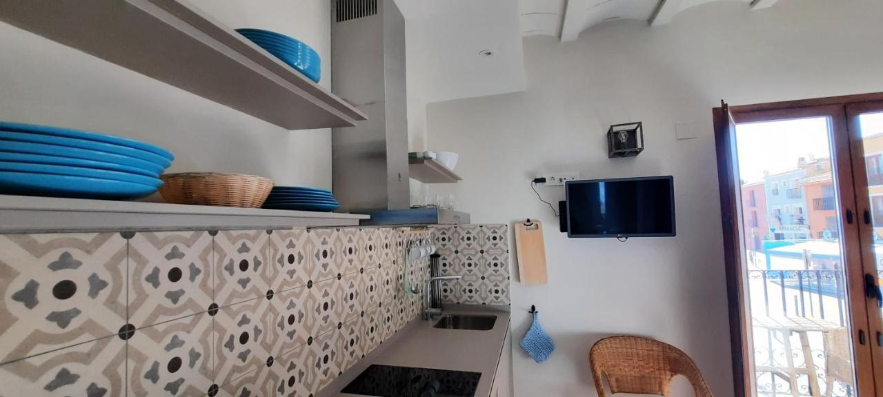 AR28-1, Coqueto apartamento en primera línea de playa Villajoyosa Exterior foto