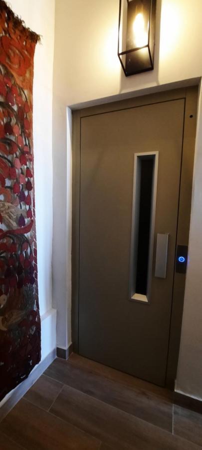 AR28-1, Coqueto apartamento en primera línea de playa Villajoyosa Exterior foto