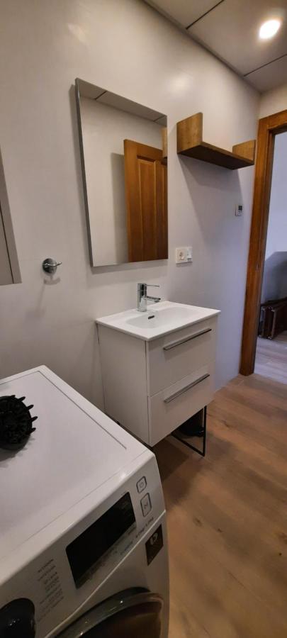 AR28-1, Coqueto apartamento en primera línea de playa Villajoyosa Exterior foto