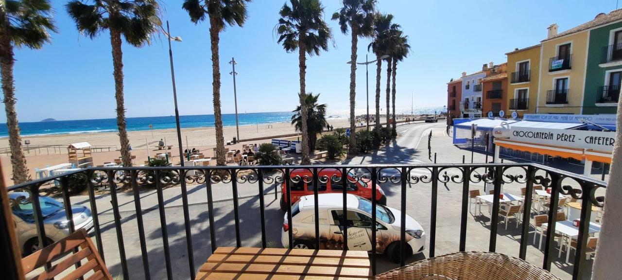 AR28-1, Coqueto apartamento en primera línea de playa Villajoyosa Exterior foto